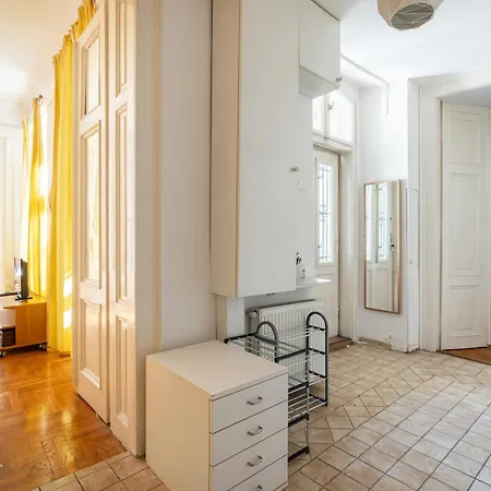 דירה Bajcsy Boulevard Loft *