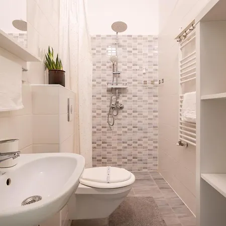 Bajcsy Boulevard Loft *